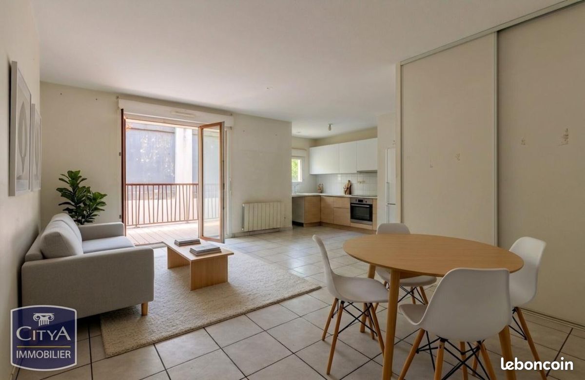 Appartement 4 pièces 79 m² · à Villeurbanne · 79 m² · 205 000 €