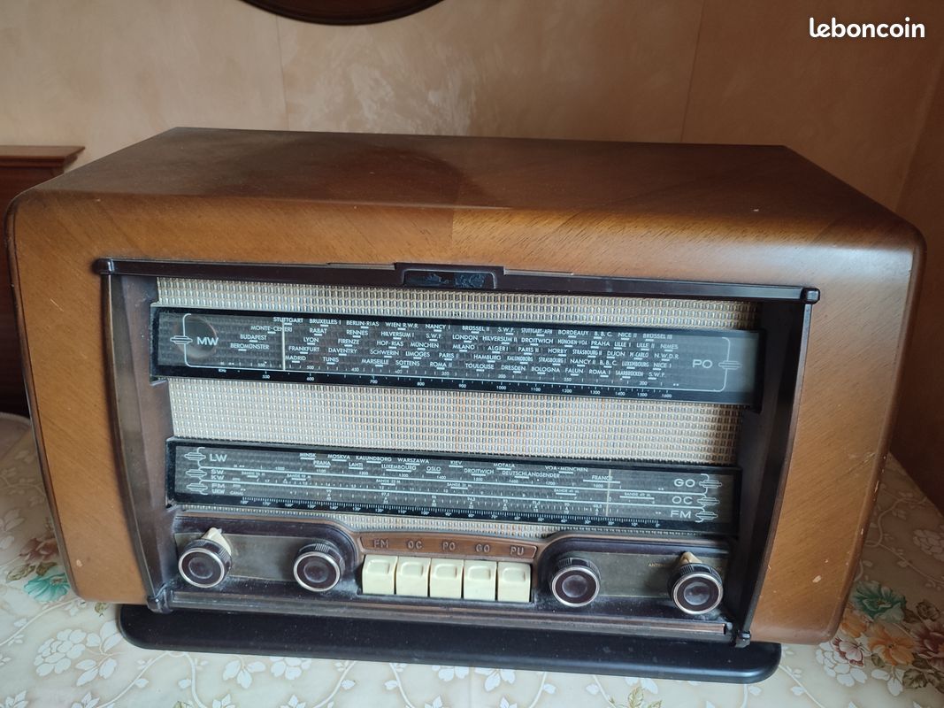Pour collectionneur vieille radio (image 1)