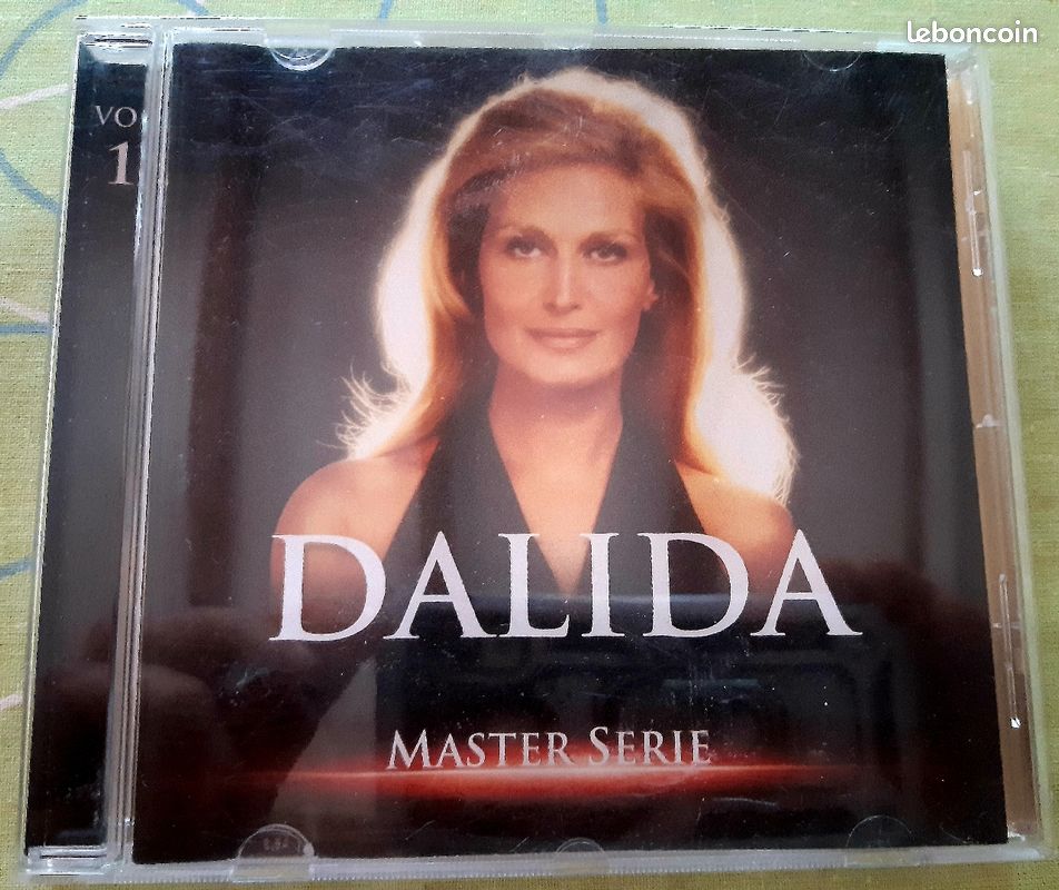 CD Dalida (image 1)