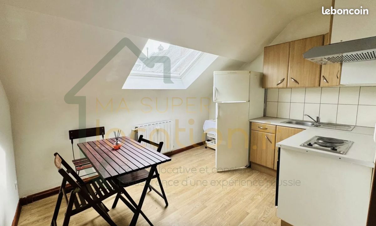 Appartement 28 m² · à Saint-Quentin · 28 m² · 400 €