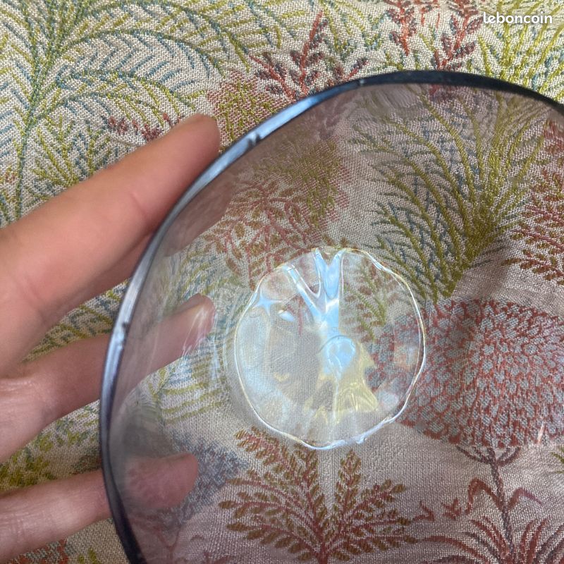 Coupelle rince doigt en cristal teinté mauve ancien, Lalique sûrement mais non signé (image 13)
