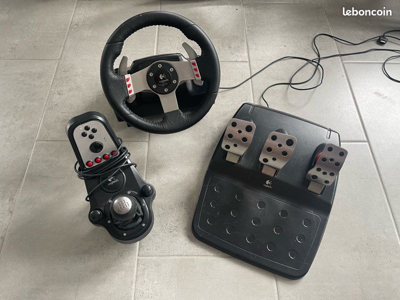Logitech G27 (image 1)