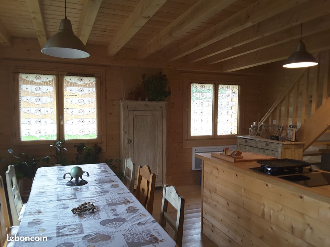 Chalet de Montagne à la Féclaz avec Jacuzzi à partir de 800 Euros (image 6)
