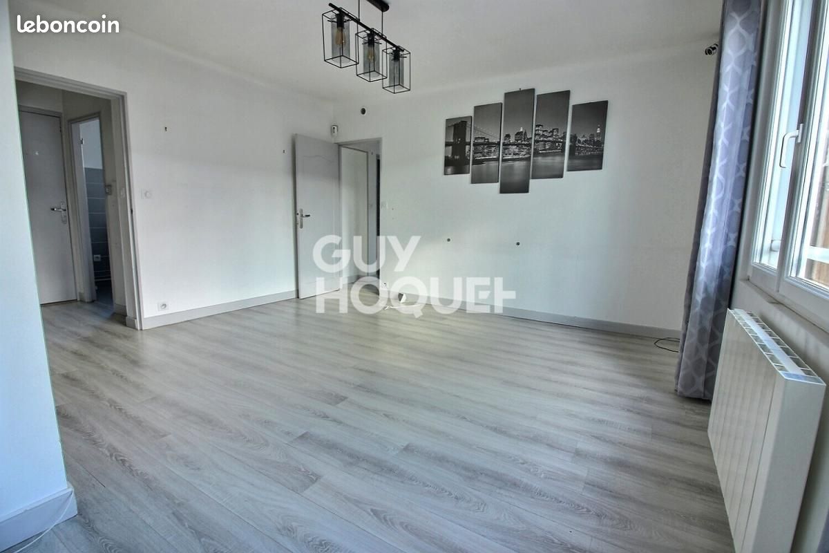 Appartement 3 pièces 54 m² · à Rueil-Malmaison · 54 m² · 245 000 €