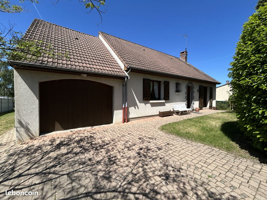 Maison 4 pièces 89 m² · à Commentry · 89 m² · 125 000 €