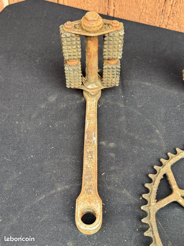 pedalier de velo SVANIAH des années 1920 1930