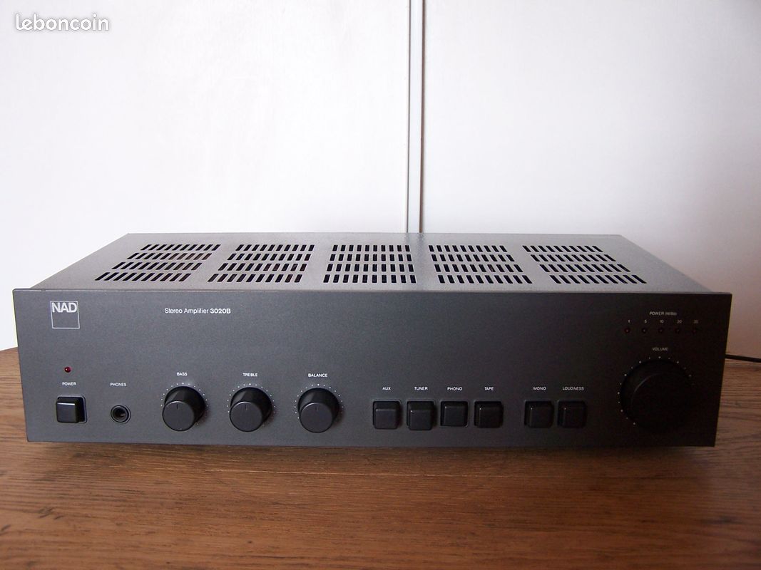 Amplificateur NAD 3020 B et enceintes - Photo, audio & vidéo