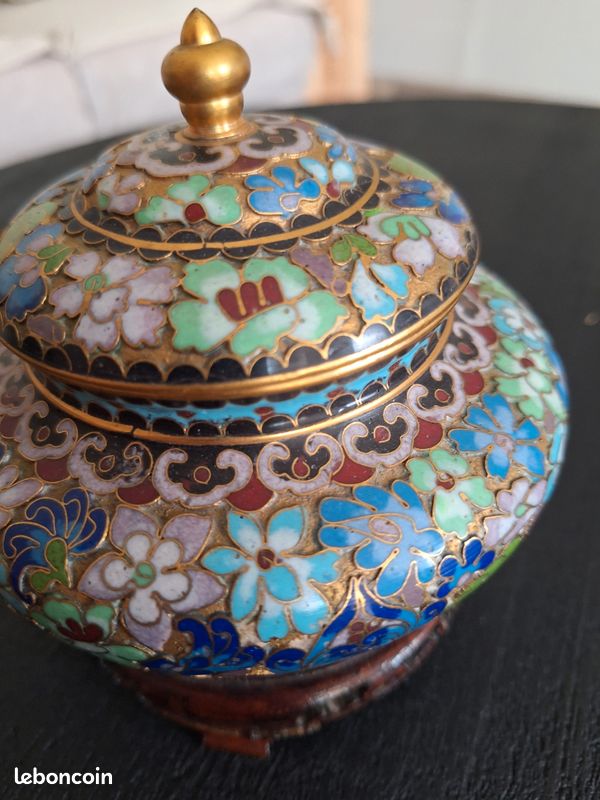 Boîte / Pot en émail cloisonné chinois avec socle (image 5)