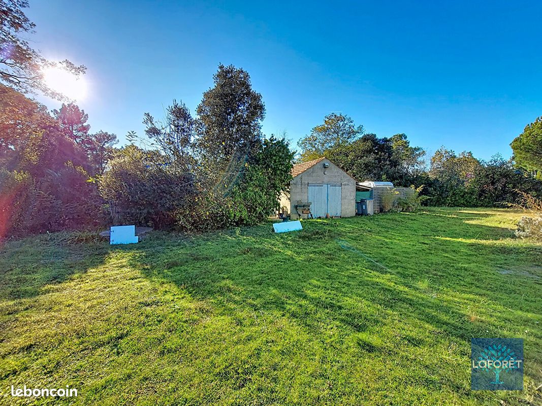Terrain 809 m² · à Saint-Jean-de-Monts · 809 m² · 89 500 €