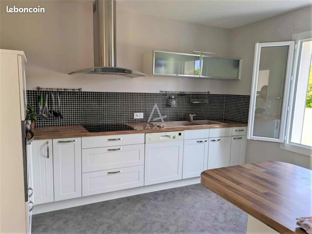 Maison de village 4 pièces 110 m² - Pons 17800 (image principale 2)