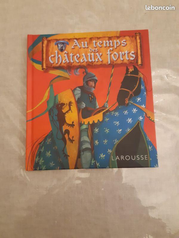 Livre au temps des châteaux forts (image 2)