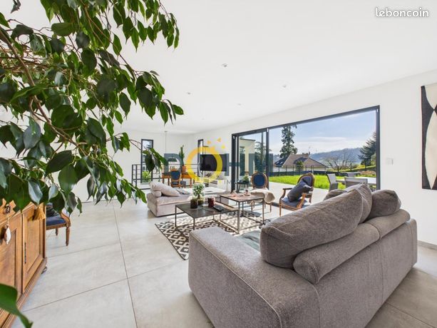 Maison 4 pièces 141 m²
