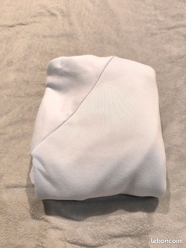 Sweat à capuche bleu clair taille L très bon état (image 9)