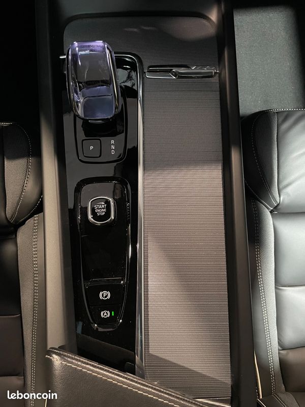 VOLVO XC60 T8 455Ch POLESTAR - 1 ère main - Historique VOLVO - Carplay - Attelage - Marches Pieds (image 33)