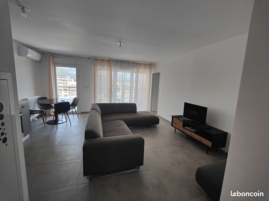 Appartement 1 pièce 50 m² · à Ajaccio · 50 m² · 850 €