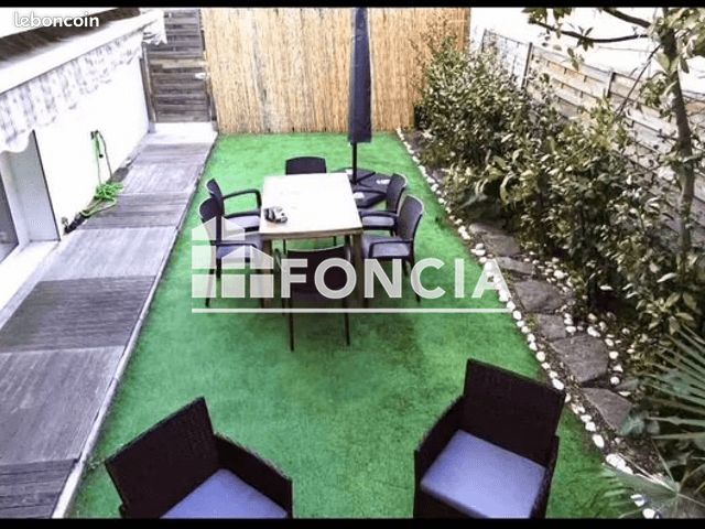 Appartement 2 pièces 45 m² · à La Ciotat · 45 m² · 1 060 €/mois