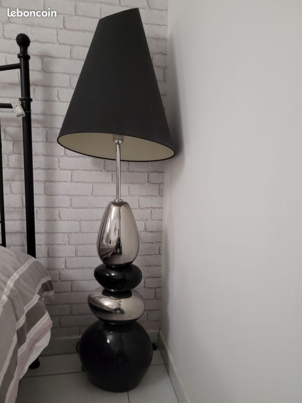 Lampadaire galets noir et chrome design (image 2)