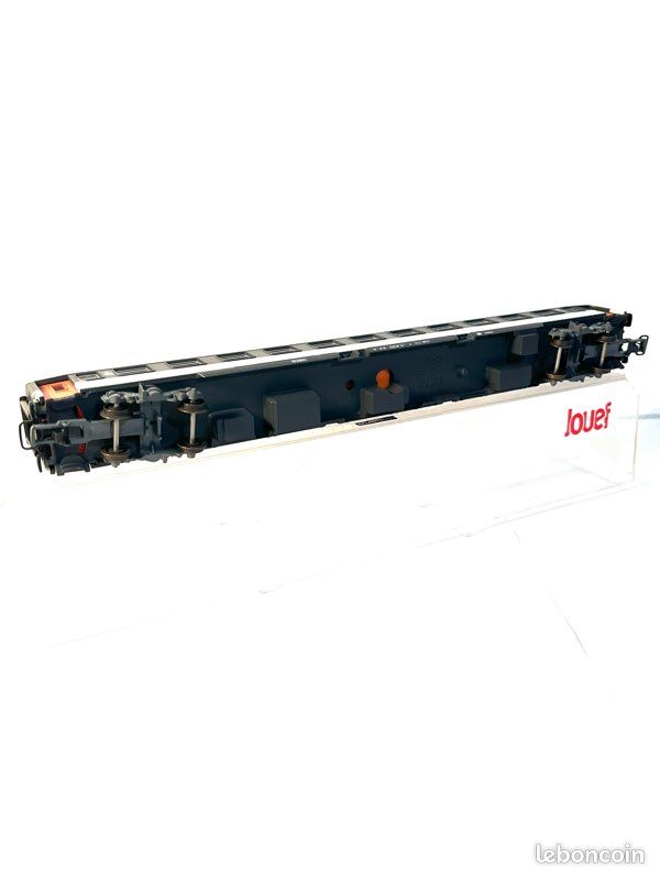 JOUEF HDI VOITURE de voyageurs 2ième classe DB vert 5713 NEUF et RARE
