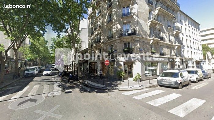 Commerce cadeaux/fleurs 71 m² (image 2)