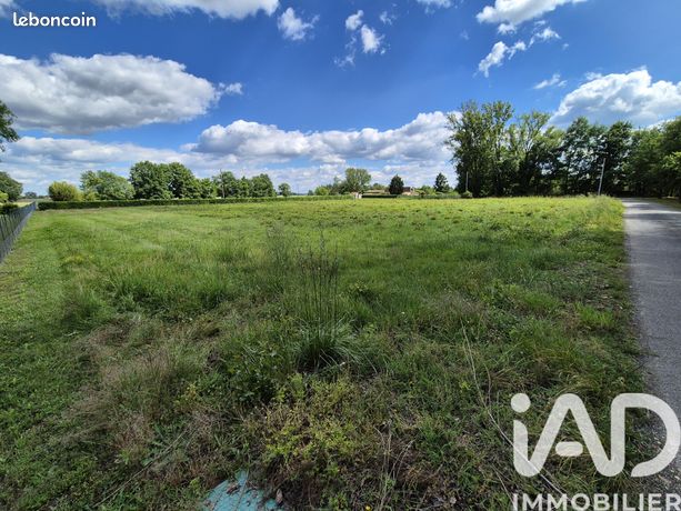 Terrain 4200 m² Saint-Pierre-d'Eyraud