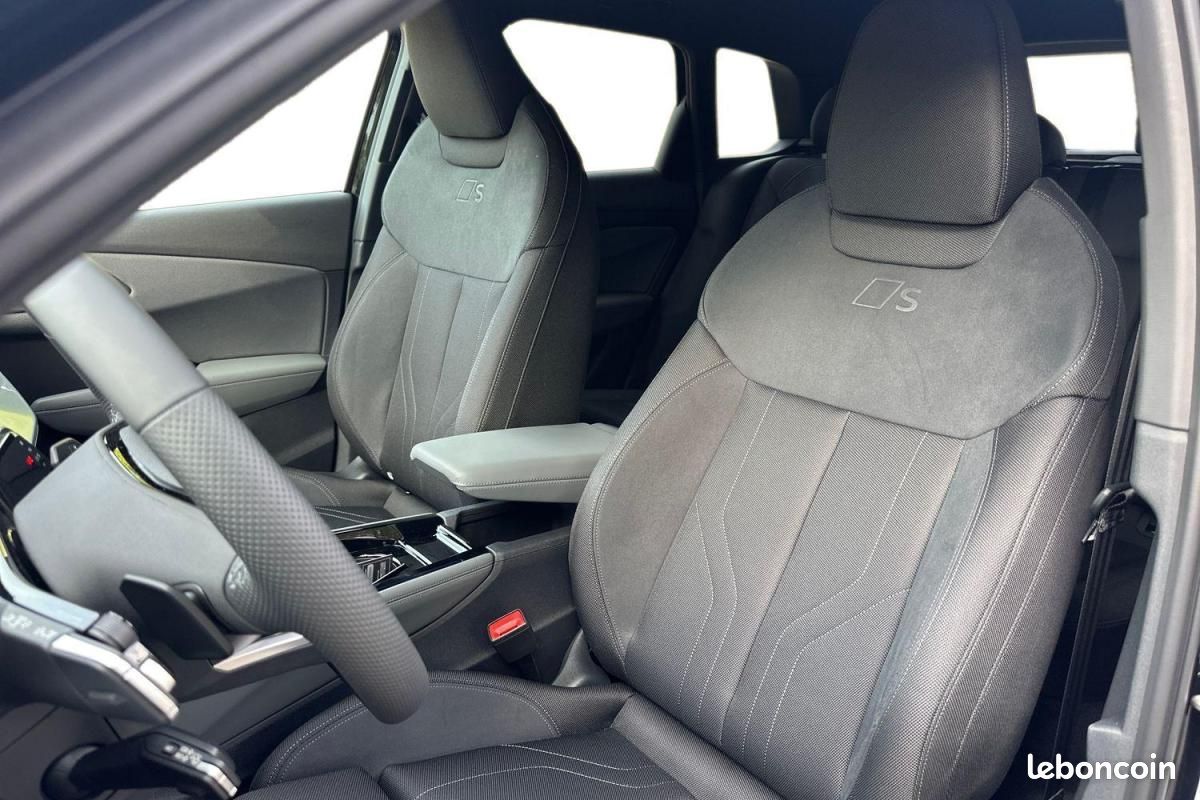 Audi Q3 E HYBRID 272 CH S tronic 6 (image 10)