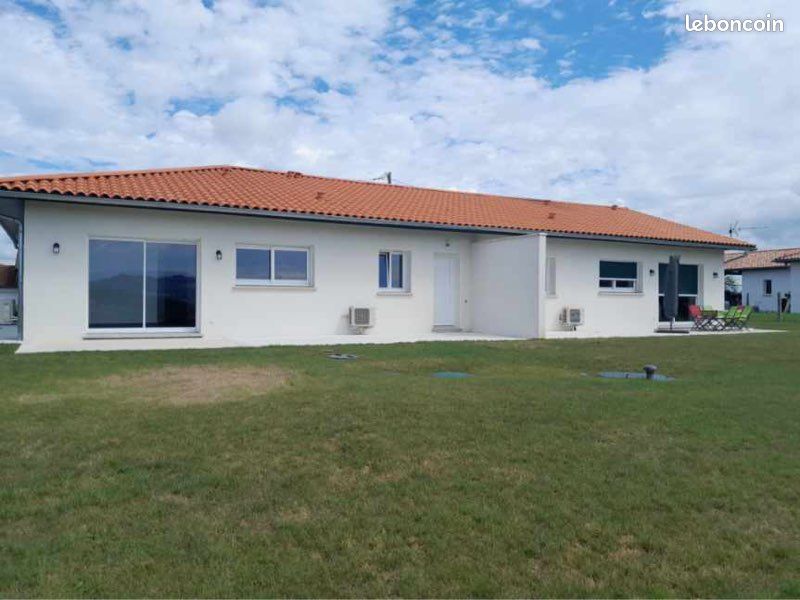 Appartement 4 pièces 75 m² · à Amendeuix-Oneix · 75 m² · 900 €