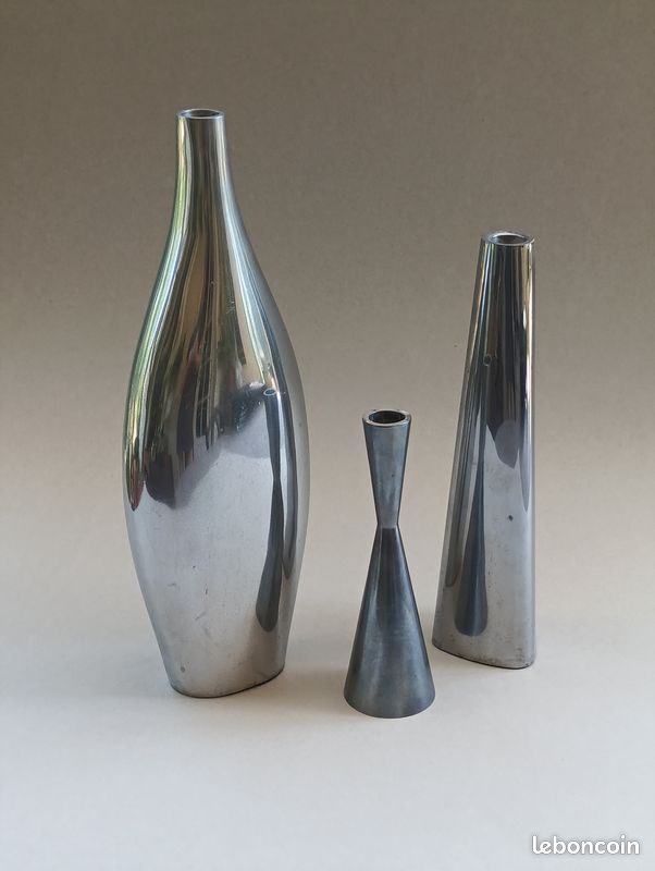 Ensemble vase et bougeoirs fonte d'aluminium