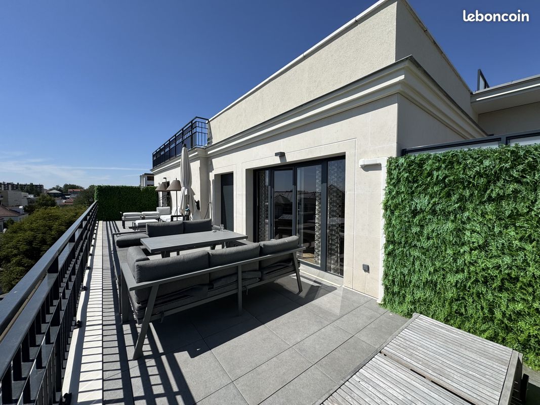 Appartement 4 pièces 102 m² · à Saint-Maur-des-Fossés · 102 m² · 1 350 000 €