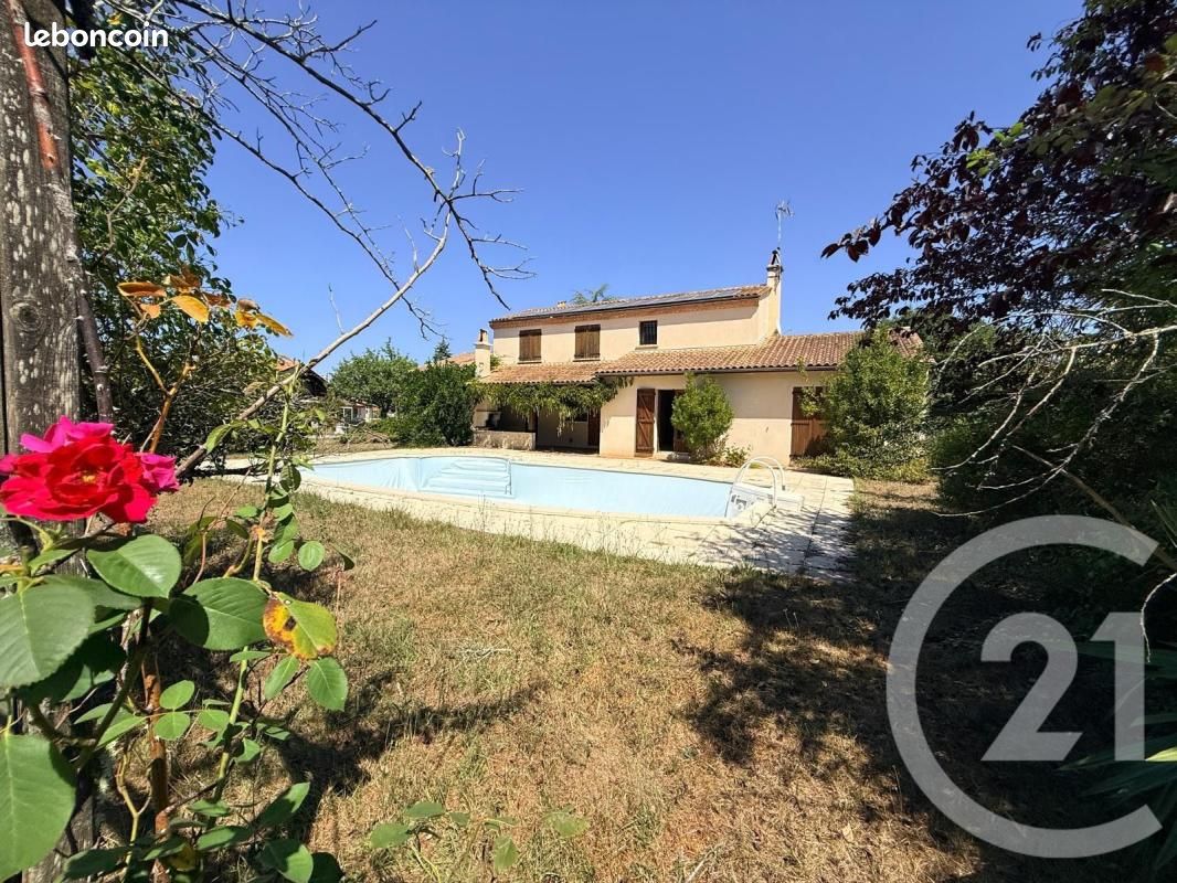 Maison 6 pièces 160 m² · à Lesparre-Médoc · 160 m² · 299 000 €