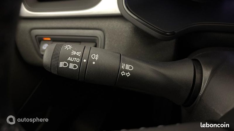 Renault Captur 1.6 E-Tech full hybrid 145ch Evolution (image 23)