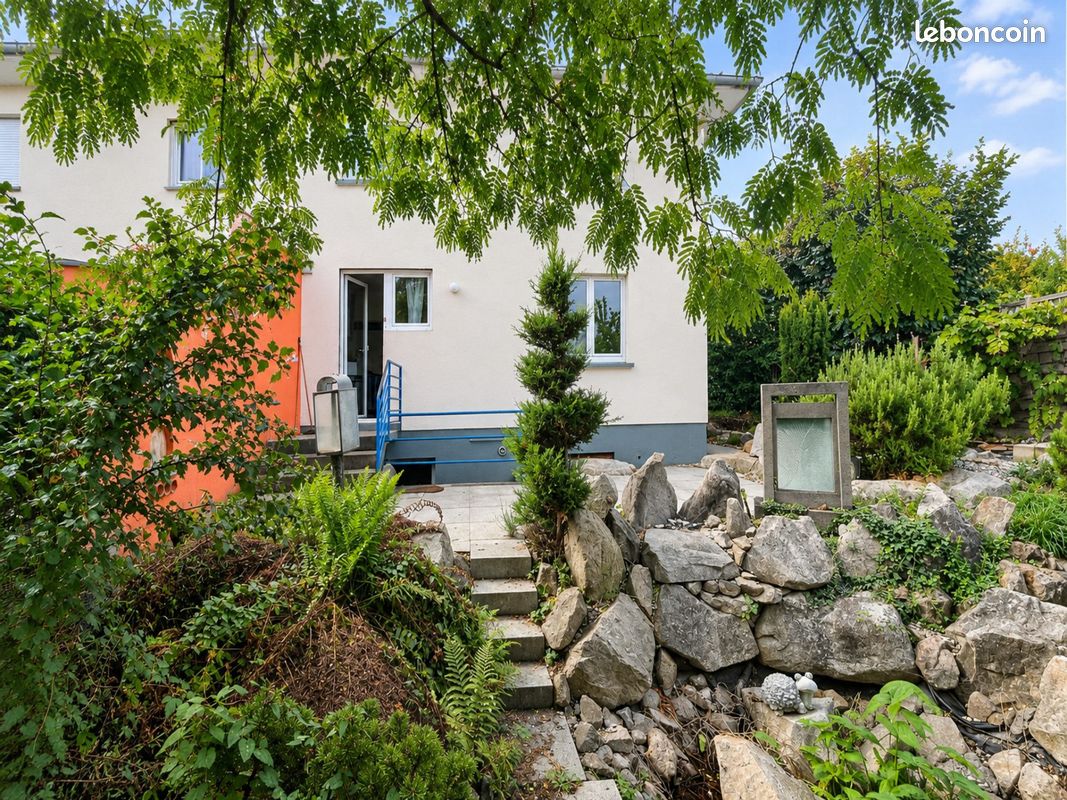Maison 5 pièces 106 m² · à Saint-Louis · 106 m² · 332 000 €