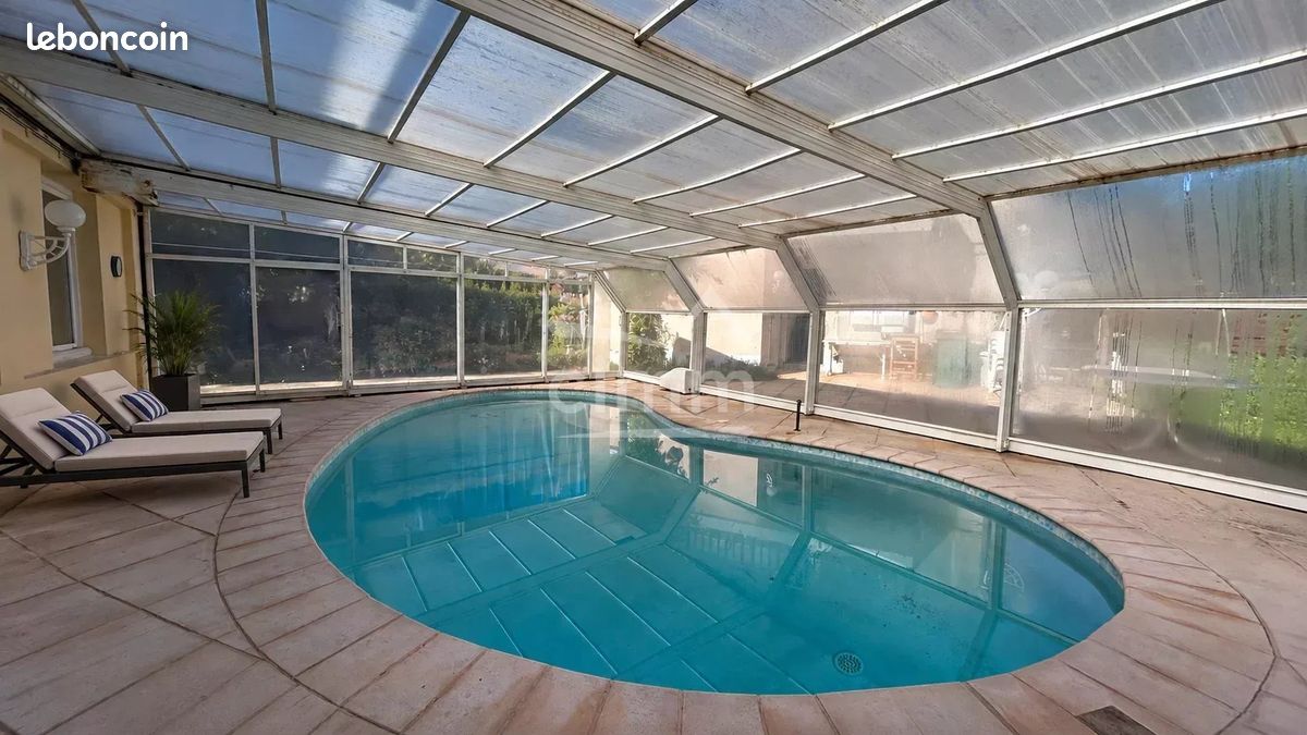 Maison 8 pièces 200 m² · à Laragne-Montéglin · 200 m² · 310 000 €