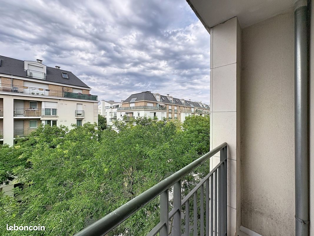 Appartement 2 pièces 42 m² · à Maisons-Alfort · 42 m² · 1 400 €