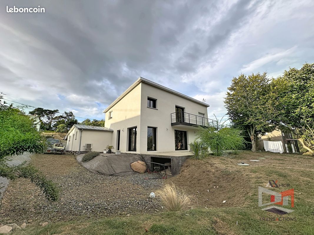 Maison 7 pièces 175 m² · à Trégastel · 175 m² · 699 000 €