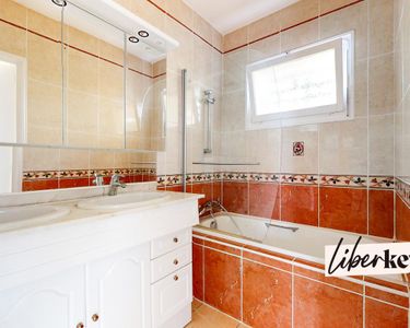 Appartement 247 000 € - 76 m²