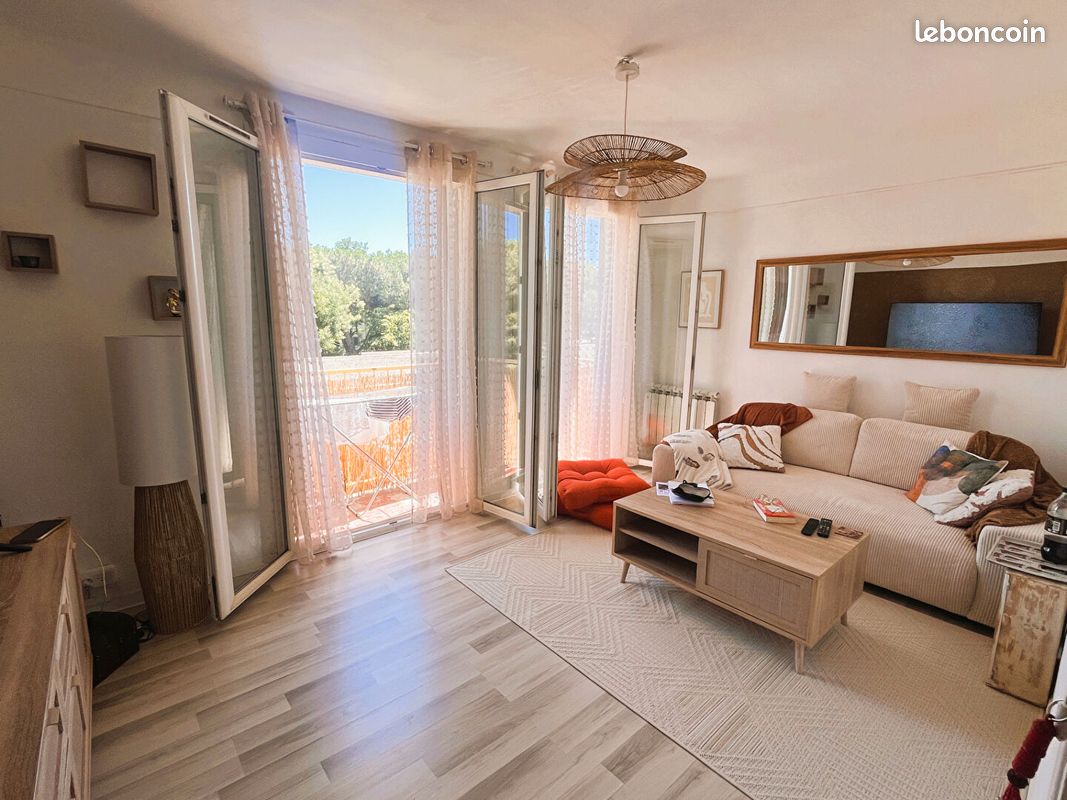 Appartement 3 pièces 53 m² · à Aix-en-Provence · 53 m² · 1 040 €