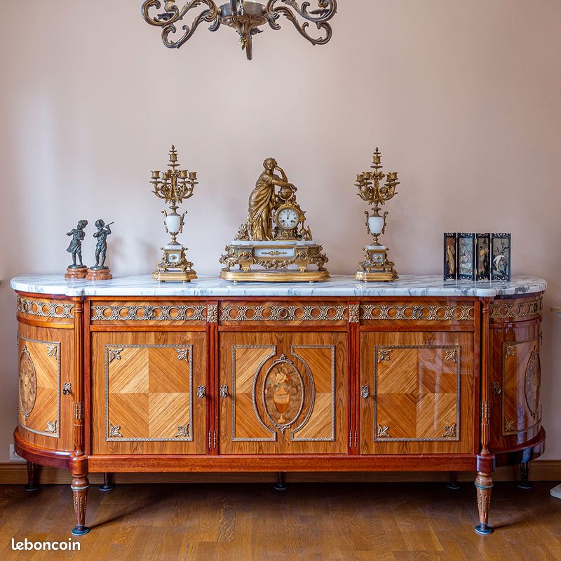 Buffet-bahut en bois de rose (image 1)