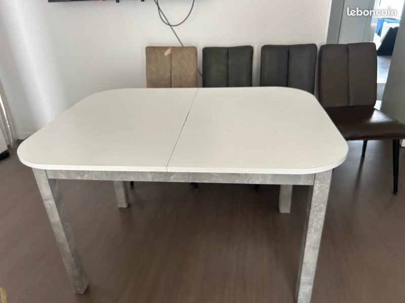 Table extensible avec 6 chaises (image 5)