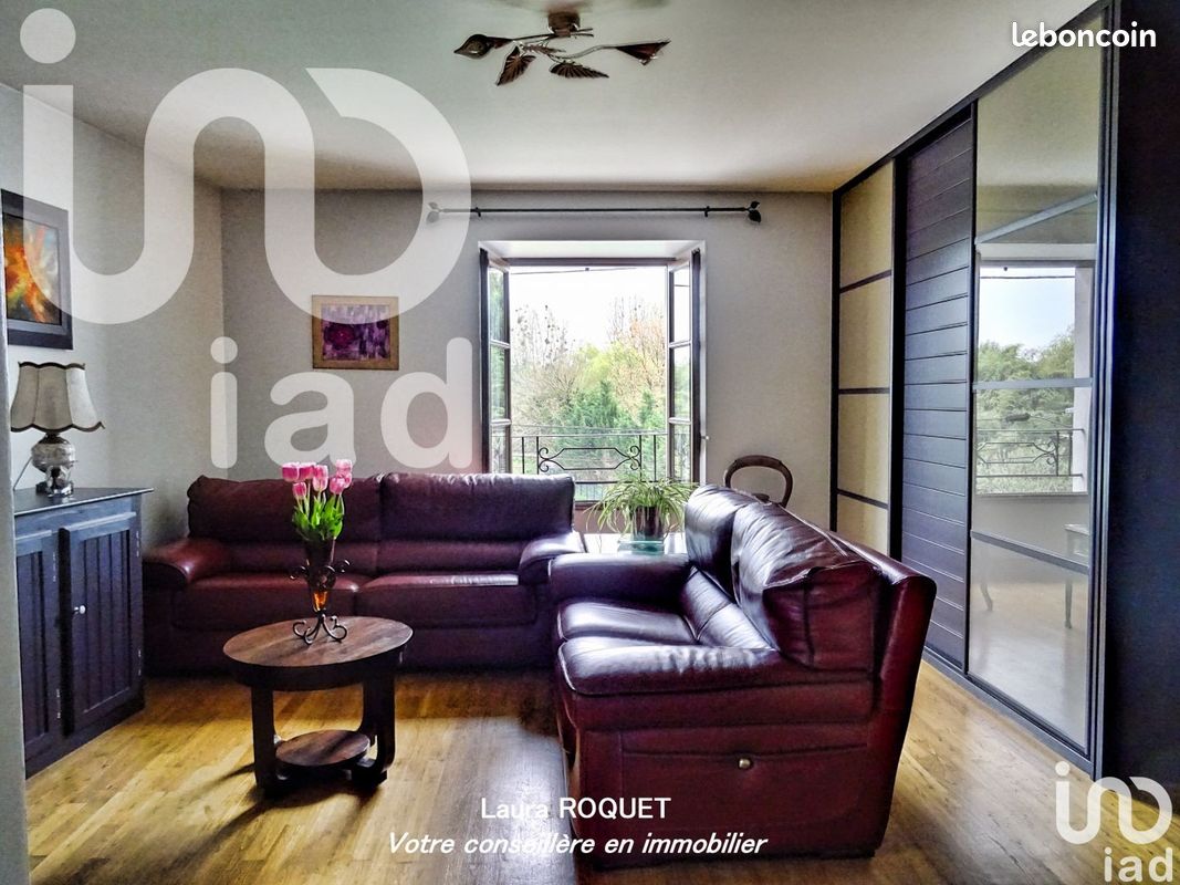 Maison 7 pièces 139 m² - Ruffec 16700 (image principale 5)
