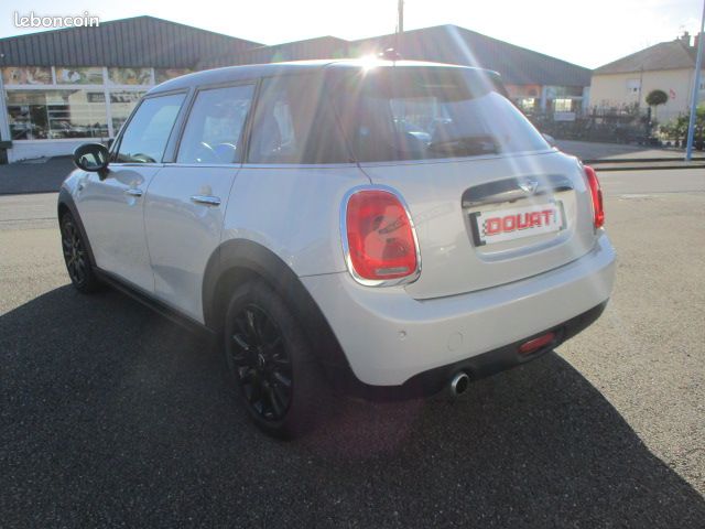 MINI COOPER D 116 ch PACK CHILI BVA - 5 PORTES (image 3)