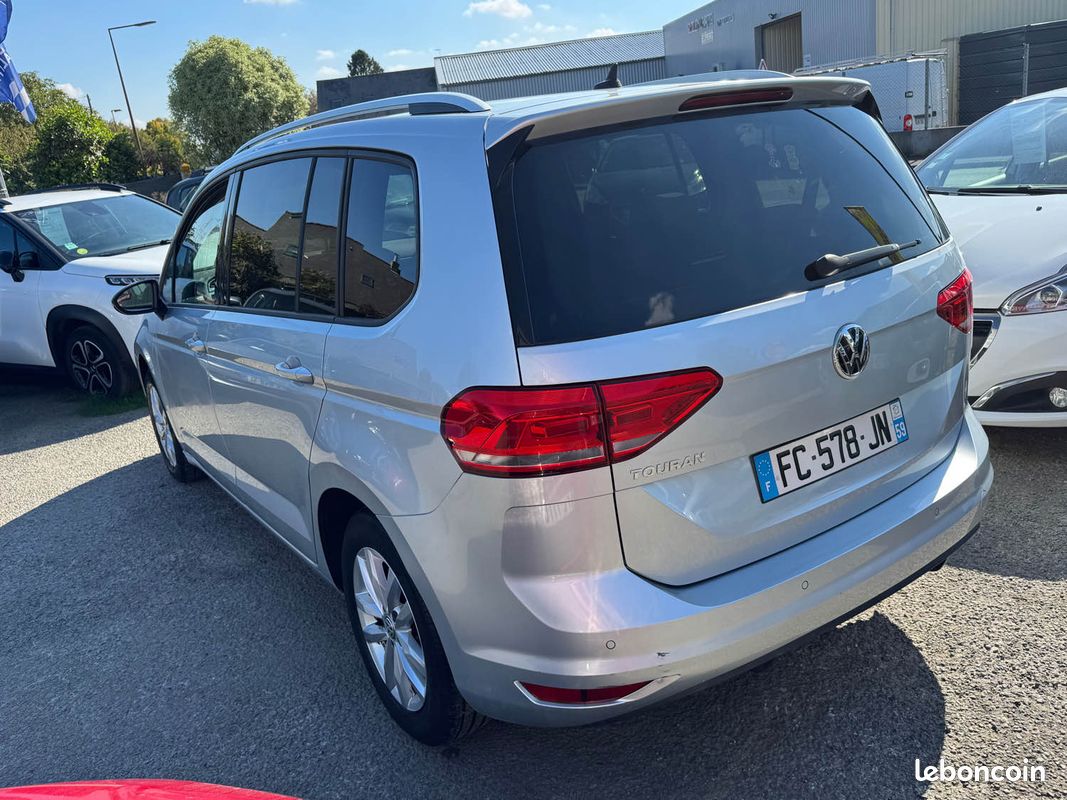 Volkswagen touran (image 4)