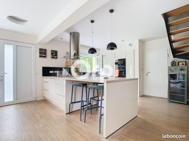 Maison 5 pièces 105 m²