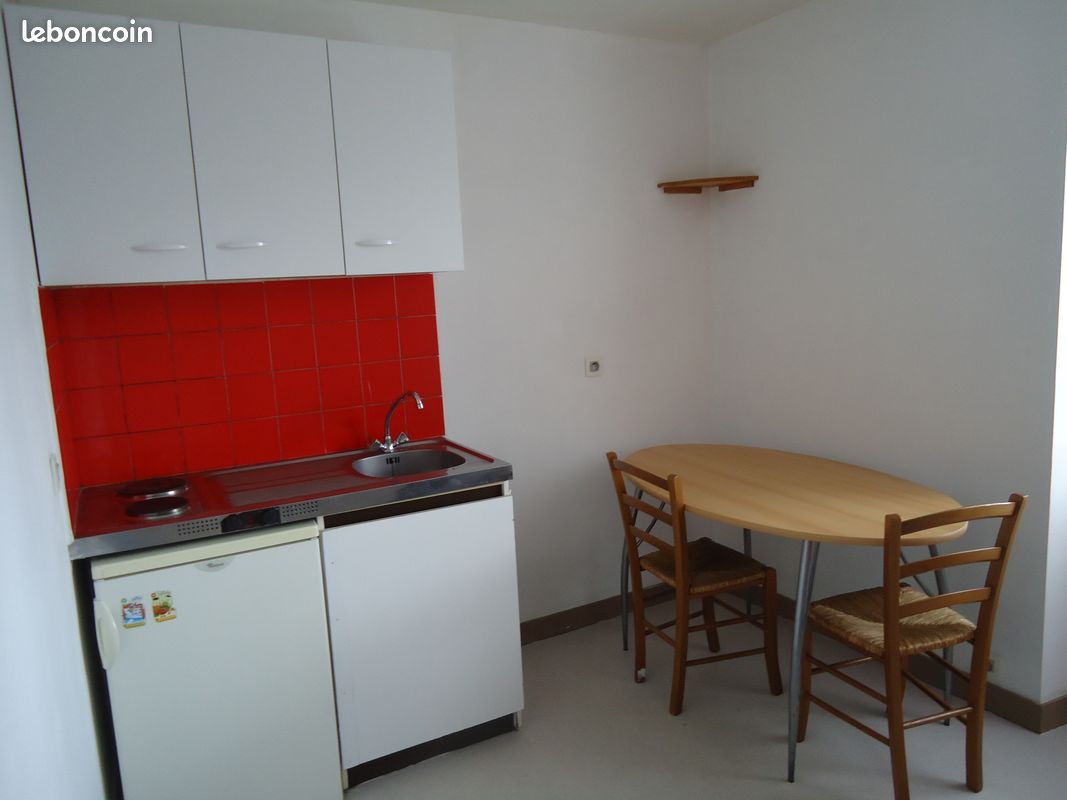 Appartement 1 pièce 17 m² · à Lannion · 17 m² · 345 €