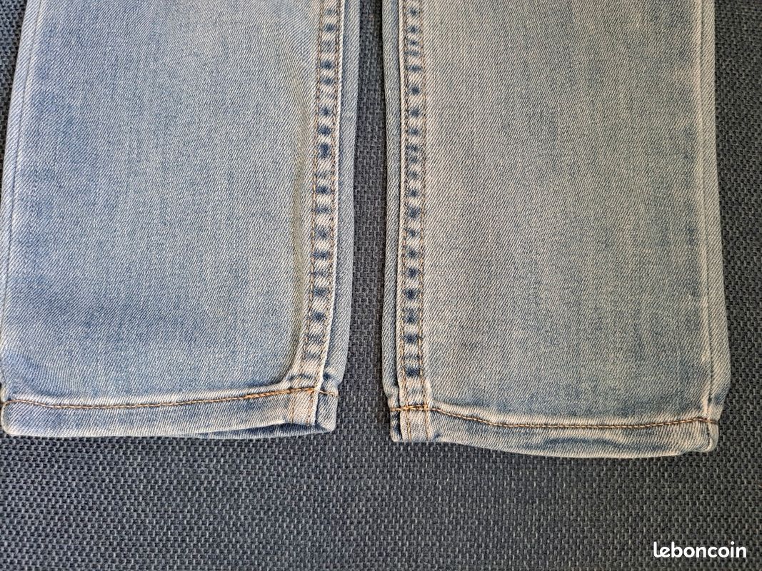 Jean levis skinny taper (image 5)
