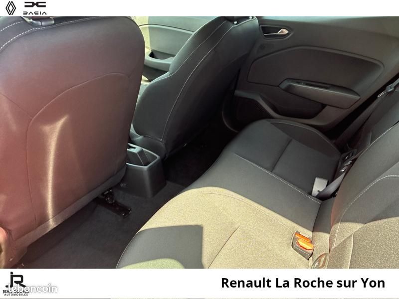 Renault Clio 1.6 E-Tech 145ch full hybrid Evolution - 25 (image 4)