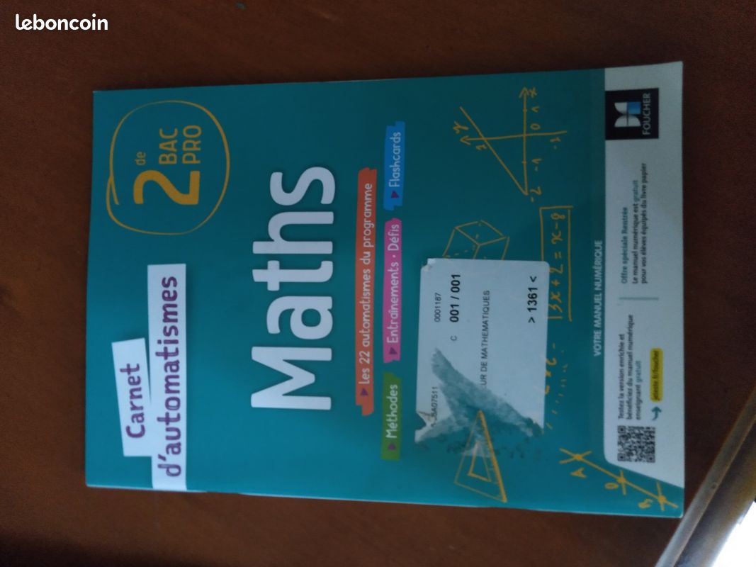 Je vends un livre de maths (image 1)