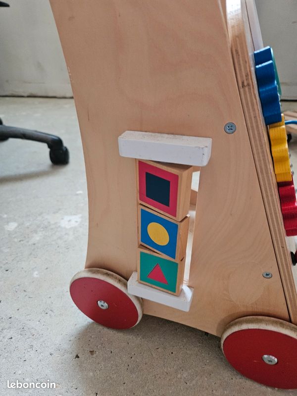 Horloge calendrier en bois éveil et jeux
