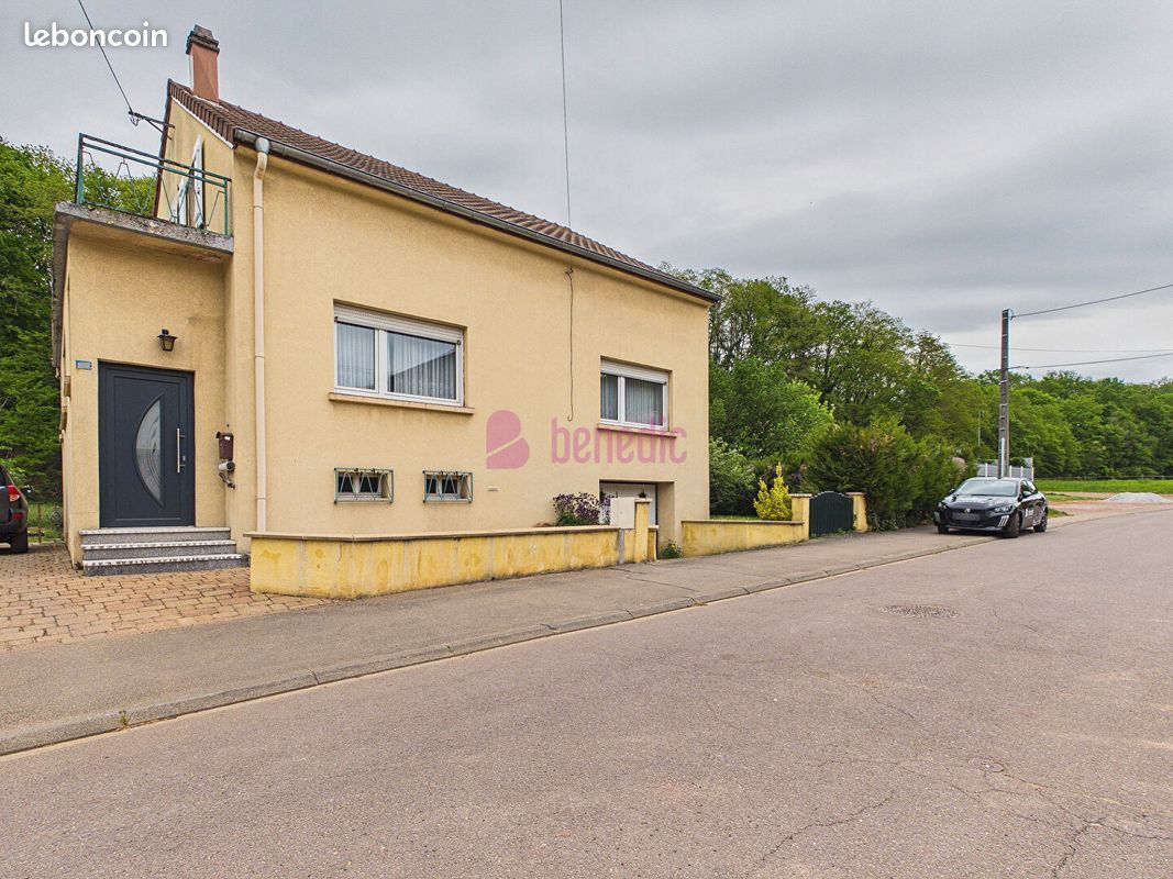 Maison 6 pièces 148 m² · à Creutzwald · 148 m² · 149 000 €