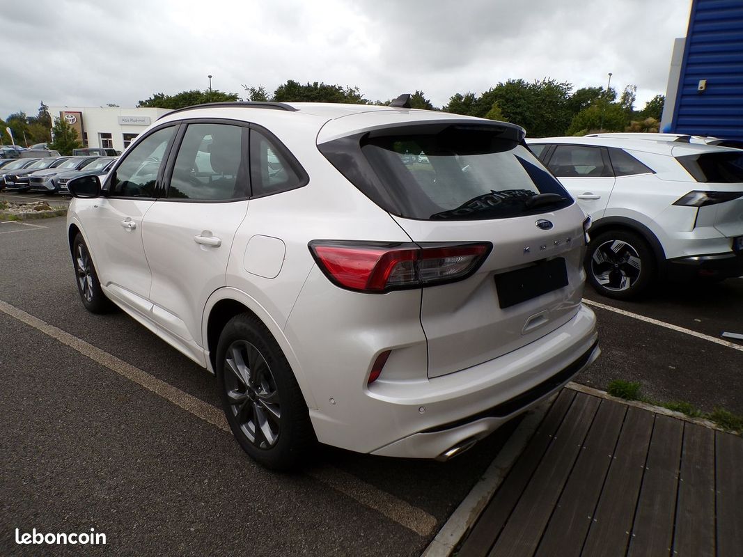 Ford KUGA 2.0 ECOBLUE 120CH ST-LINE POWERSHIFT (image 4)