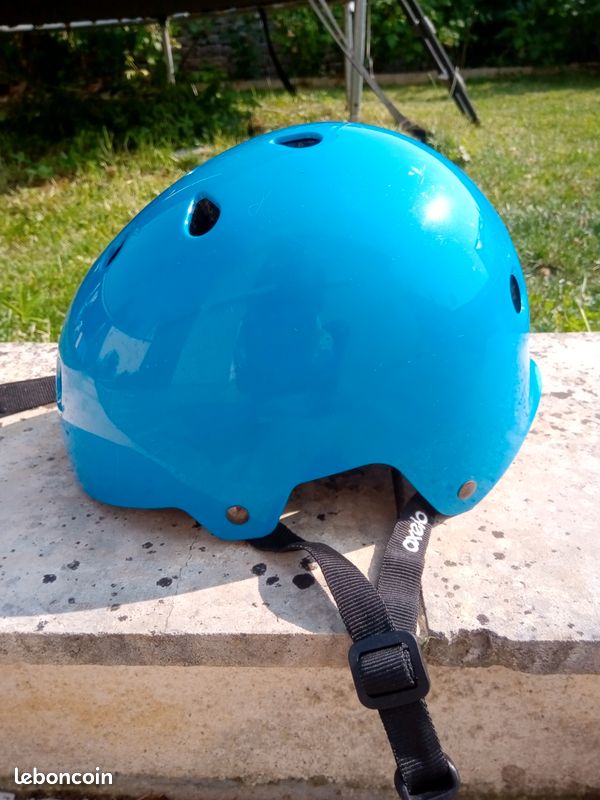 Casque Oxelo T50-54cm (Decathlon) Pour Roller, Vélo, Skate – Neuf Avec Défauts